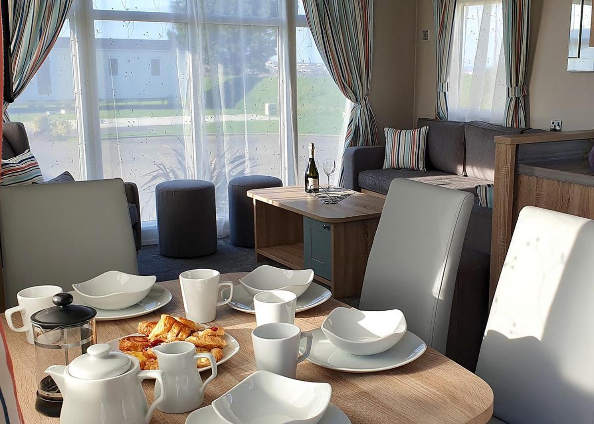 Hendra Park Otel New Quay Dış mekan fotoğraf